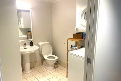 Photo of property in 18a/30 Westward Ho, Glen Eden, Auckland, 0602