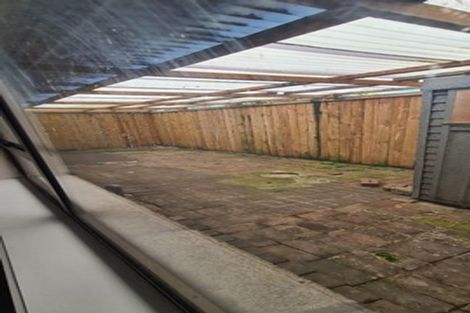 Photo of property in 2/76 Kenderdine Road, Papatoetoe, Auckland, 2025