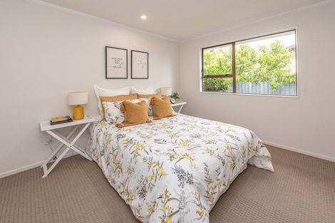 Photo of property in 2 Parkes Avenue, Saint Johns Hill, Whanganui, 4501