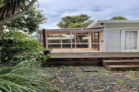 Photo of property in 1/8 Kelvin Road, Papakura, 2110