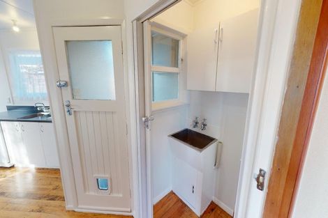 Photo of property in 32 Holdsworth Avenue, Milson, Palmerston North, 4414
