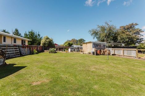 Photo of property in 10 Carlson Street, Dannevirke, 4930