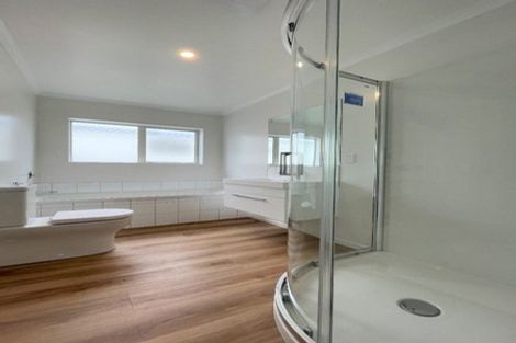 Photo of property in 27 Stockport Grove, Churton Park, Wellington, 6037