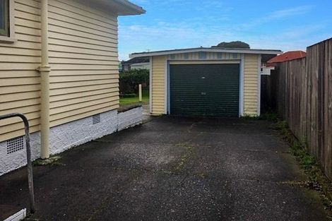 Photo of property in 34 Akatea Street, Gonville, Whanganui, 4501