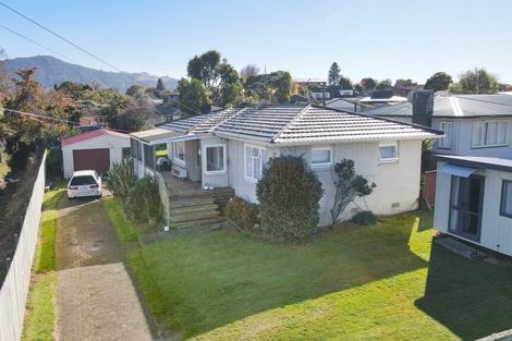 Photo of property in 16 Hunt Crescent, Hillcrest, Rotorua, 3015