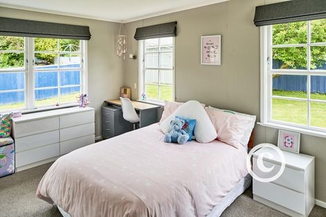 Photo of property in 7 Luff Place, Whitby, Porirua, 5024