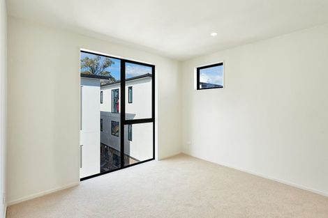 Photo of property in 2 The Boulevard, Sunnyhills, Auckland, 2010