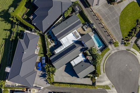 Photo of property in 5 Tupuhi Place, Highlands Park, New Plymouth, 4312