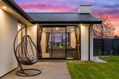 Photo of property in 17 Billington Drive, Halswell, Christchurch, 8025