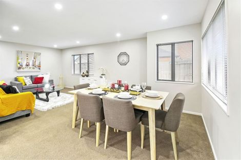 Photo of property in 53 Tarapiroe Avenue, Takanini, 2112