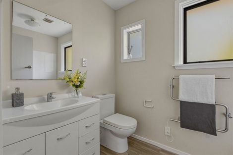 Photo of property in 18 Delph Street, Avonhead, Christchurch, 8042