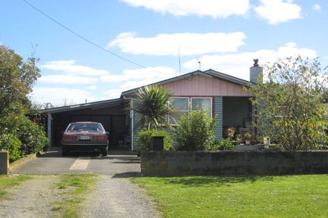 Photo of property in 10 Racecourse Avenue, Marton, 4710
