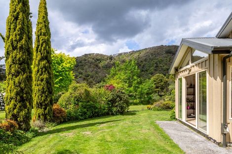 Photo of property in 1789 State Highway 2, Kaitoke, Upper Hutt, 5018