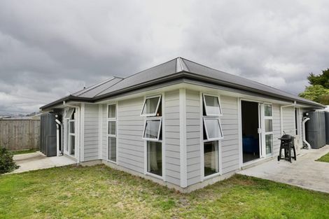Photo of property in 42 Lombard Street, Palmerston North, 4410