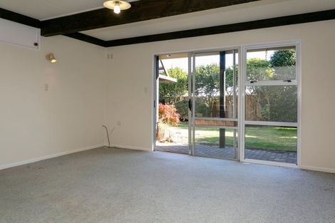 Photo of property in 23 Hammersmith Street, Richmond Heights, Taupo, 3330