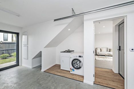 Photo of property in 12 Miromiro Street, Broomfield, Christchurch, 8042