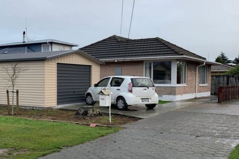 Photo of property in 162 Springs Road, Hornby, Christchurch, 8042