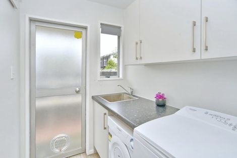 Photo of property in 65 Kuaka Crescent, Bromley, Christchurch, 8062