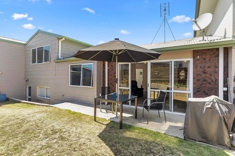 Photo of property in 63 Golf Road, Mount Maunganui, 3116