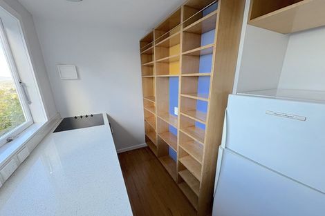 Photo of property in 69 Moana Road, Kelburn, Wellington, 6012