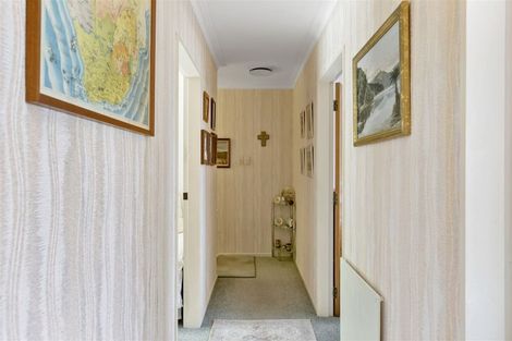 Photo of property in 76f2 Lohia Street, Khandallah, Wellington, 6035