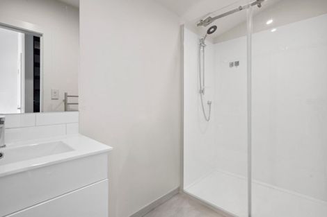 Photo of property in 8b Lyall Parade, Lyall Bay, Wellington, 6022