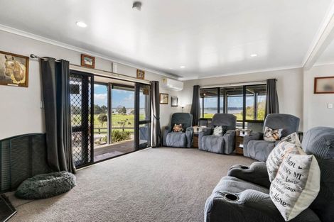 Photo of property in 96 Westhead Road, Pollok, Waiuku, 2683
