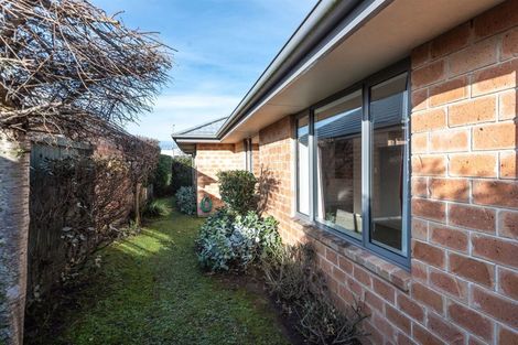 Photo of property in 27 Bayliss Close, Northwood, Christchurch, 8051