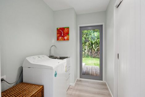 Photo of property in 1355 Old North Road, Helensville, 0875