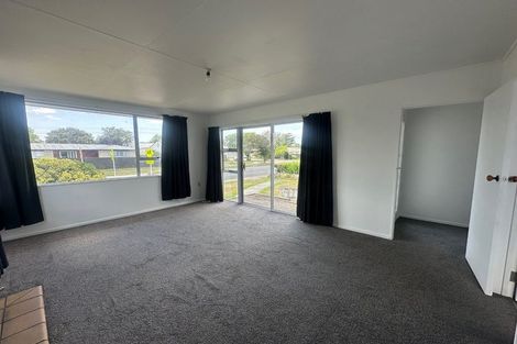 Photo of property in 33 Walton Way, Flaxmere, Hastings, 4120