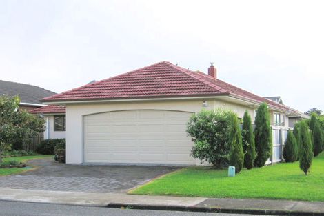 Photo of property in 11 Waller Avenue, Bucklands Beach, Auckland, 2012