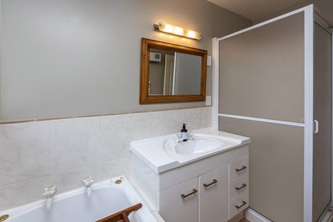 Photo of property in 26 Larch Place, Casebrook, Christchurch, 8051