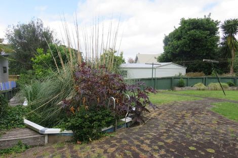 Photo of property in 1101 Queen Street, Thames, 3500