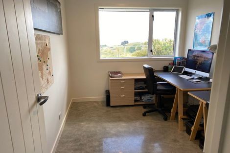 Photo of property in 204 Eskridge Drive, Eskdale, Napier, 4182