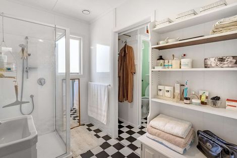 Photo of property in 45 Victoria Avenue, Waiuku, 2123