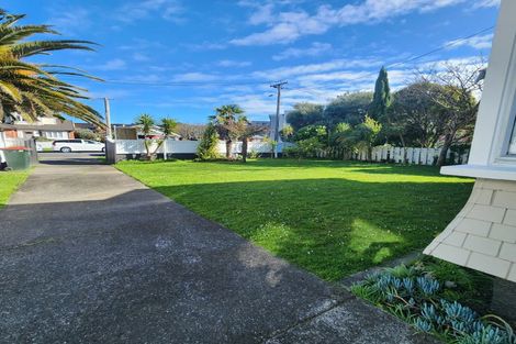 Photo of property in 12 Cressy Street, Waterloo, Lower Hutt, 5011