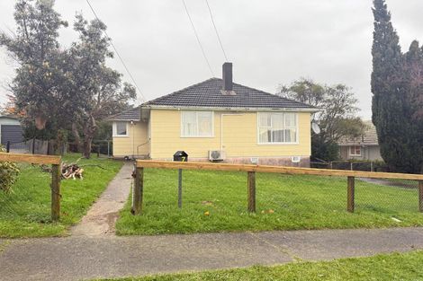 Photo of property in 7 Cumberland Grove, Cannons Creek, Porirua, 5024
