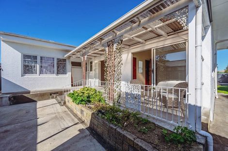 Photo of property in 9 Cassino Crescent, Onekawa, Napier, 4110
