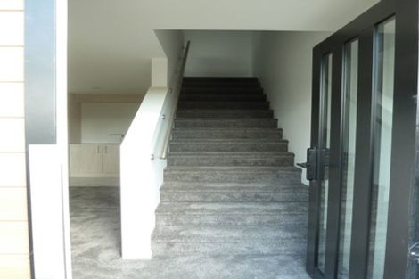 Photo of property in 2/41 Kervil Avenue, Te Atatu Peninsula, Auckland, 0610