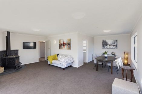 Photo of property in 10 Westerleigh Street, Bishopdale, Christchurch, 8053