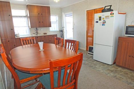 Photo of property in 4 Thynne Street, Foxton, 4814