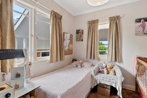 Photo of property in 25 Harbour View Road, Onerahi, Whangarei, 0110