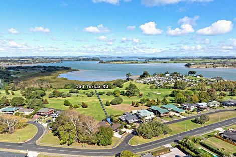 Photo of property in 160 Torkar Road, Clarks Beach, 2122