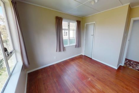Photo of property in 20 Esk Street, Roslyn, Palmerston North, 4414