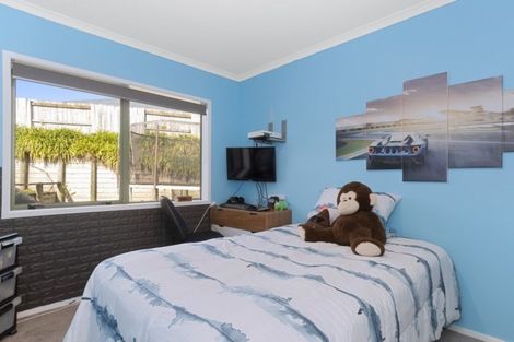 Photo of property in 8 Mynah Place, Welcome Bay, Tauranga, 3112