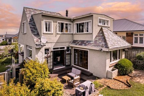 Photo of property in 54 Hawthorn Avenue, Mornington, Dunedin, 9011