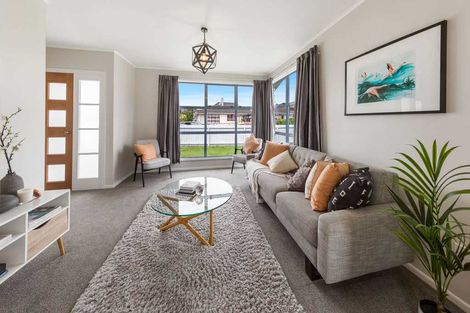 Photo of property in 11 Jordan Road, Mangere, Auckland, 2022