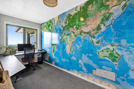 Photo of property in 24 Darwin Crescent, Spotswood, New Plymouth, 4310