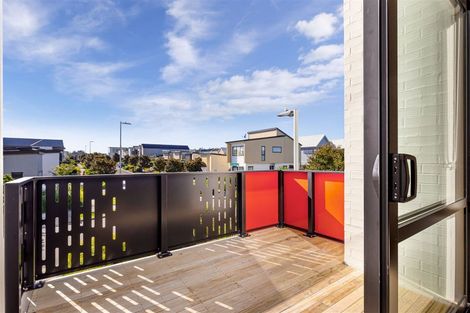 Photo of property in 9 Onekiritea Road, Hobsonville, Auckland, 0616