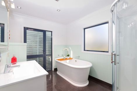 Photo of property in 1 Kamahi Way, Tahunanui, Nelson, 7011